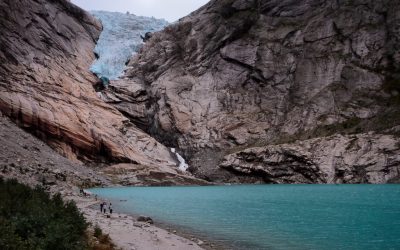 Visita al Glaciar de Briksdal