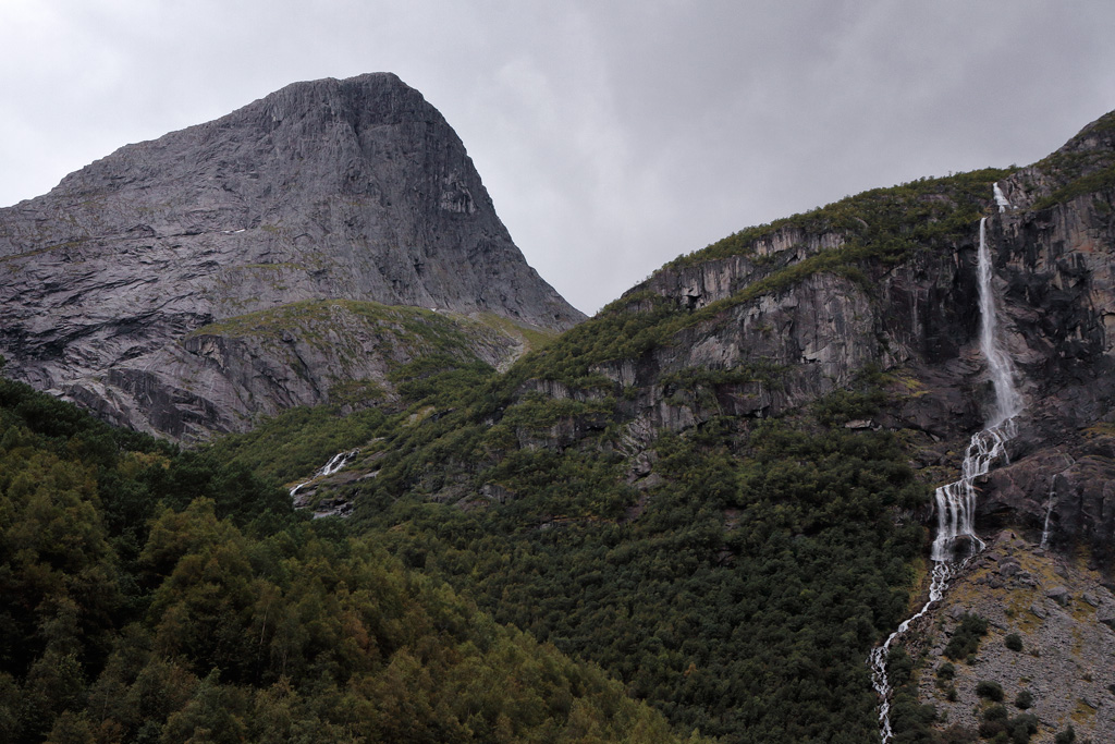 Glaciar de Briksdal en Noruega