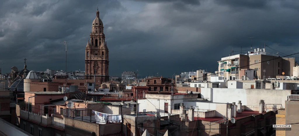 La Catedral de Murcia desde el techo de la Universidad
