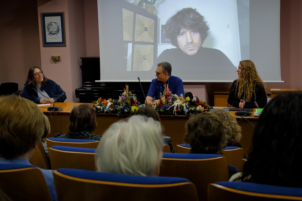 Presentación del Libro "María Manzanera. El legado de una mirada fotográfica" de Laura Cano