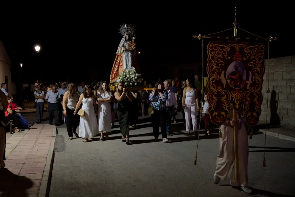 La Virgen de Rogativa vuelve a la iglesia