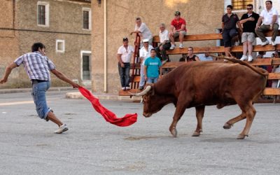 Toreros en las calles del Sabinar